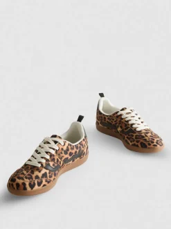 Low-Top-Sneaker mit Gummisohle und Leopardenmuster