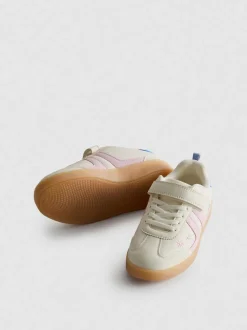 Low-Top-Sneaker mit Gummisohle