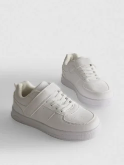 Low-Top-Sneakers aus Kunstleder