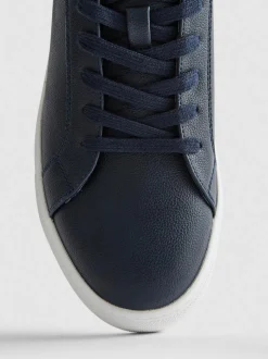 Low-Top-Sneaker zum Schnüren