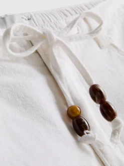 Lässige Baumwollshorts mit Kordelzug und Perlen