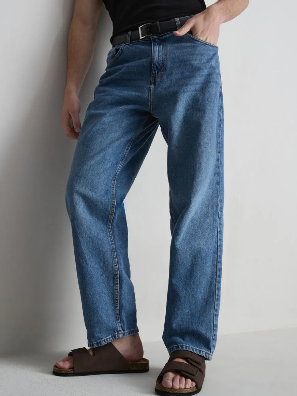 Lässige High-Waist-Jeans