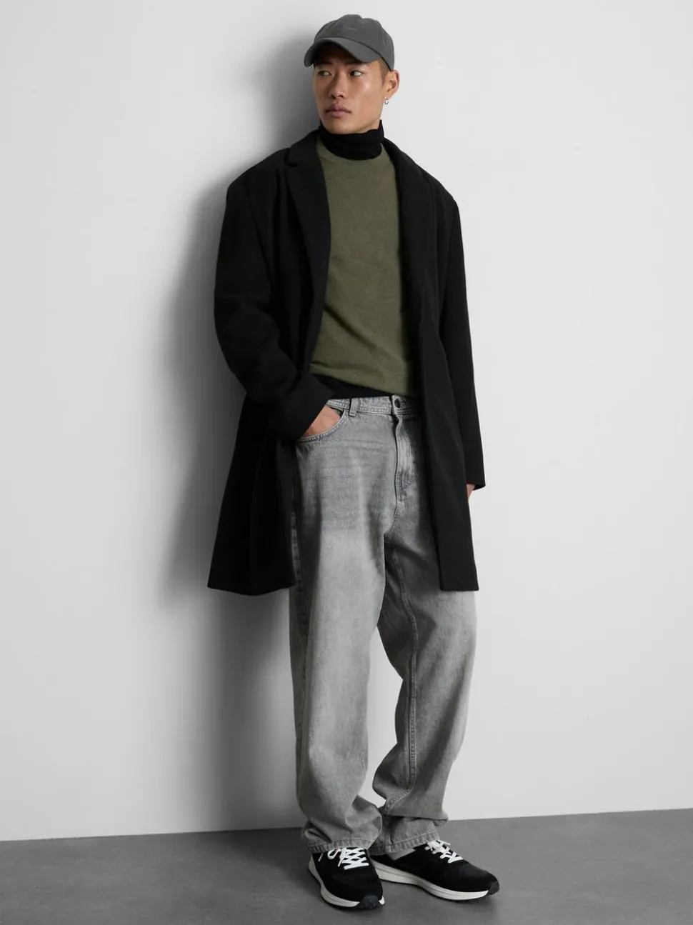 Lässige Jeans mit geradem Bein und mittlerer Leibhöhe