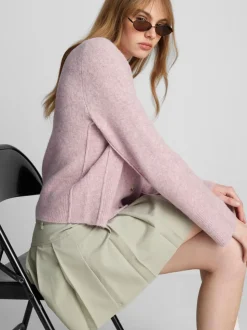 Lässiger, gestrickter Cardigan mit Rundhalsausschnitt