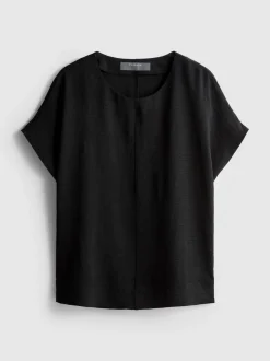 Lässiges Rundhalsshirt aus atmungsaktivem Stoff