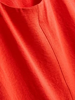 Lässiges Rundhalsshirt aus atmungsaktivem Stoff