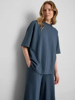 Lässiges T-Shirt mit hohem Baumwollanteil