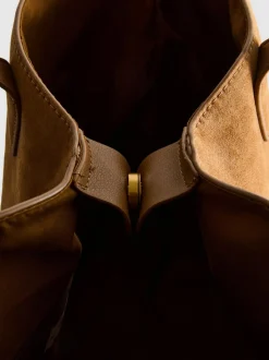 Lässige „The Edit“ XL-Tragetasche aus Wildleder
