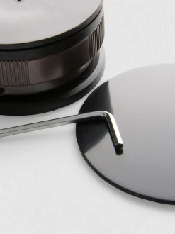 Magnetische Handyhalterung mit Saugnapf