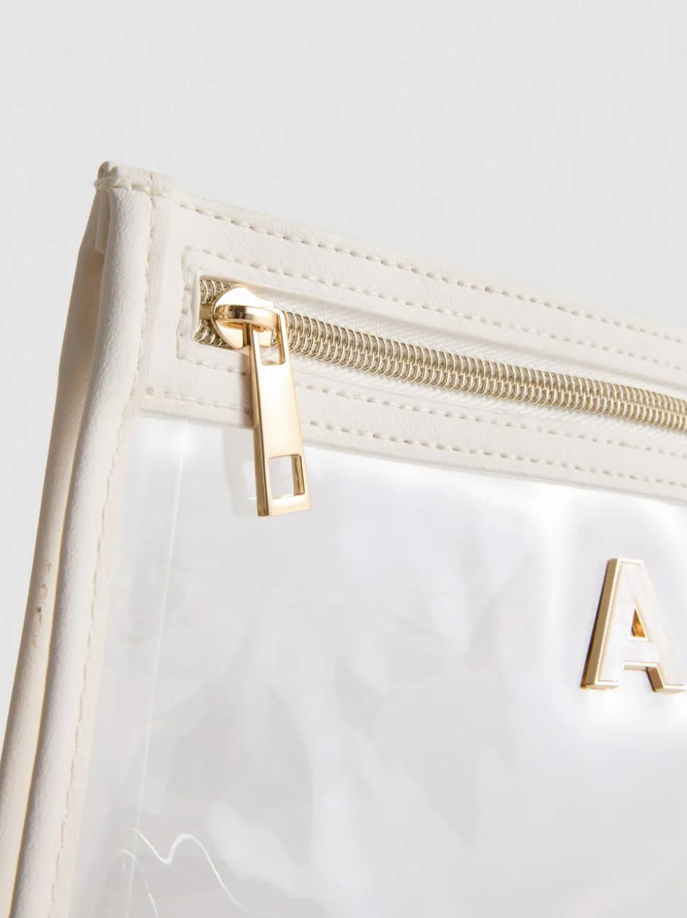 Make-up-Tasche mit Initiale