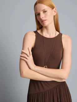 Midikleid mit tiefer Taille