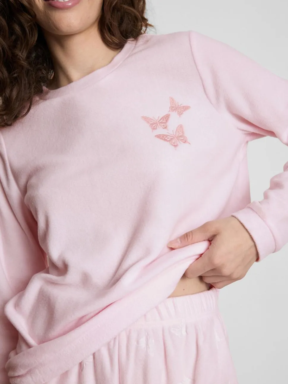 Mikrofleece-Schlafanzug mit Sweatshirt
