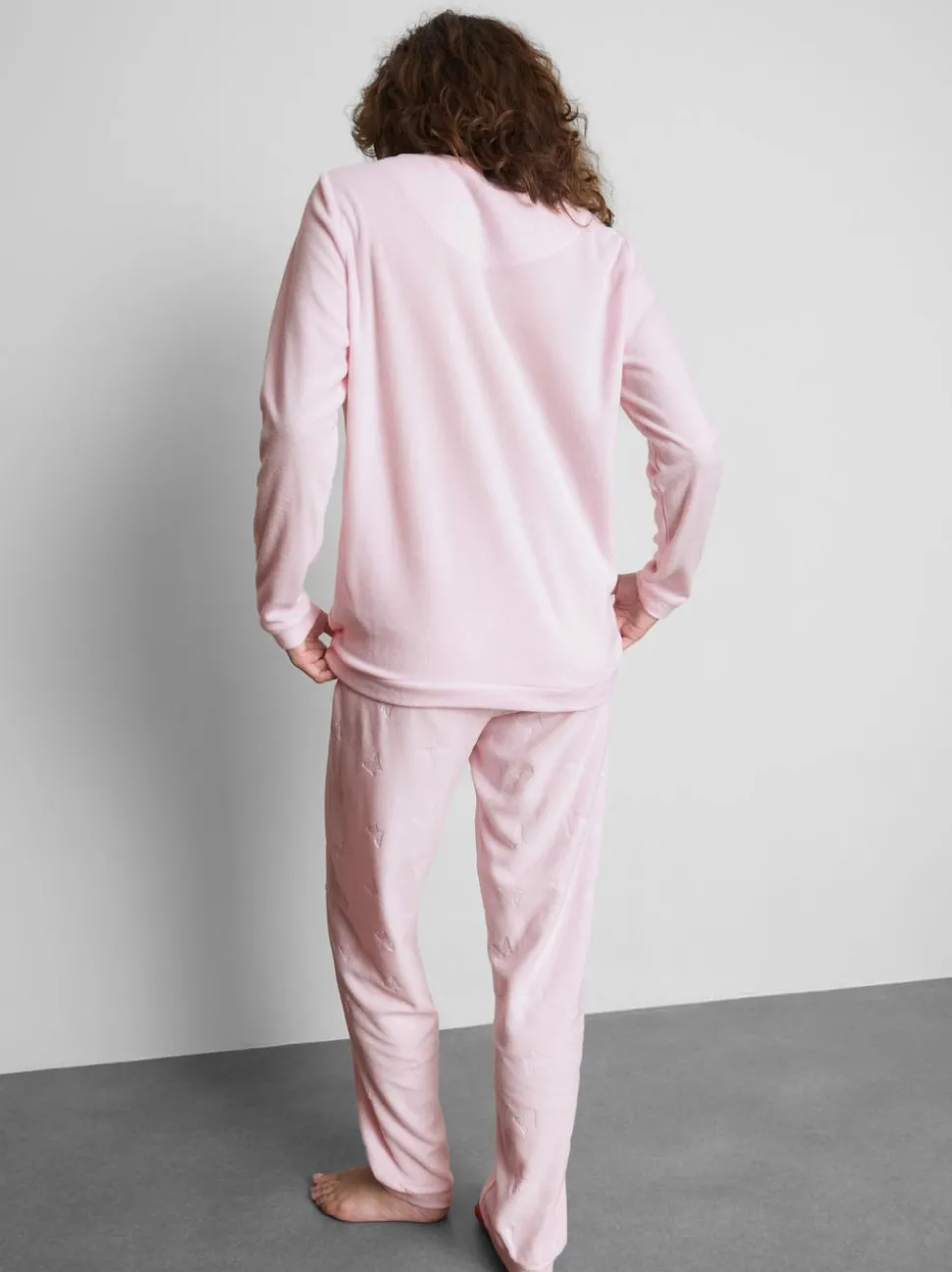 Mikrofleece-Schlafanzug mit Sweatshirt