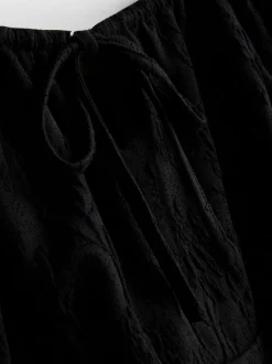 Milchmädchen-Minikleid in Knitteroptik