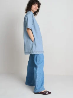 Mini-Etuikleid aus Baumwoll-Denim mit Kragen