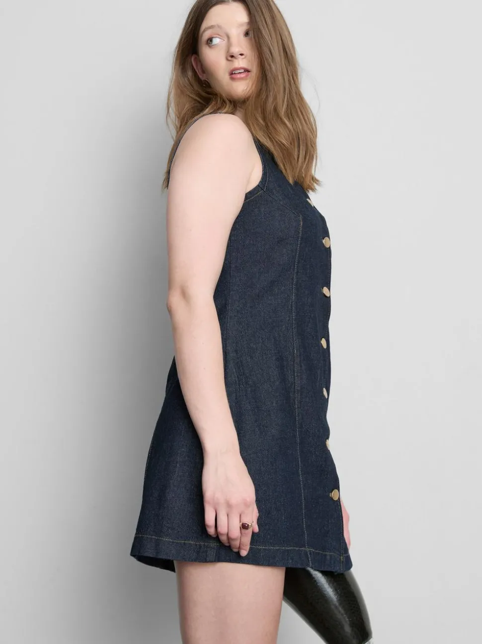 Minikleid aus Baumwoll-Denim mit Knopfleiste