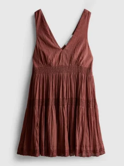 Minikleid mit V-Ausschnitt in Knitteroptik