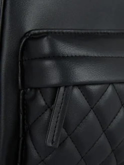 Mini-Rucksack mit Rautensteppung