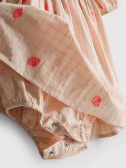 0–18 Monate | Gesmoktes Kleid mit Muschelstickerei für Neugeborene
