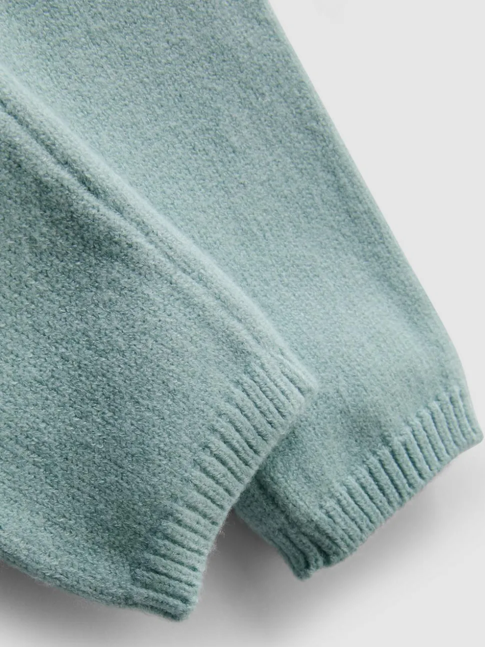 0–18 Monate | Pullover und Strickleggings für Neugeborene im Set