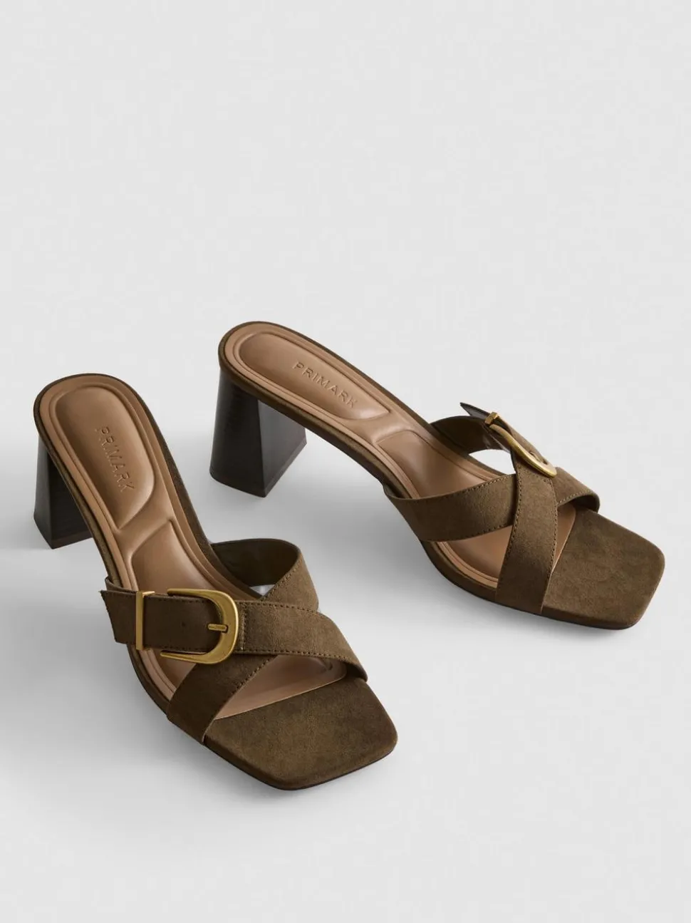Mules mit Blockabsatz und Schnalle