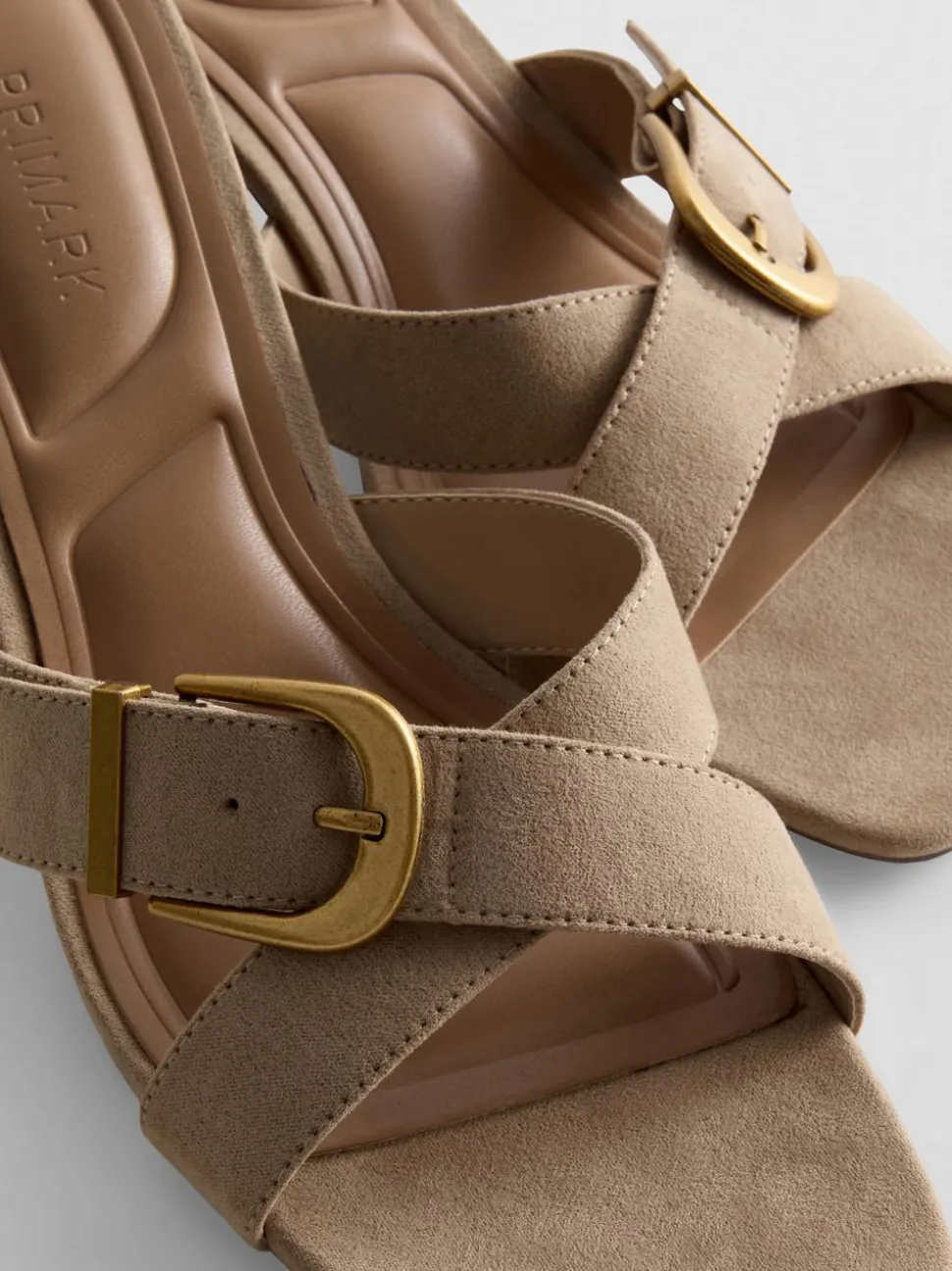Mules mit Blockabsatz und Schnalle