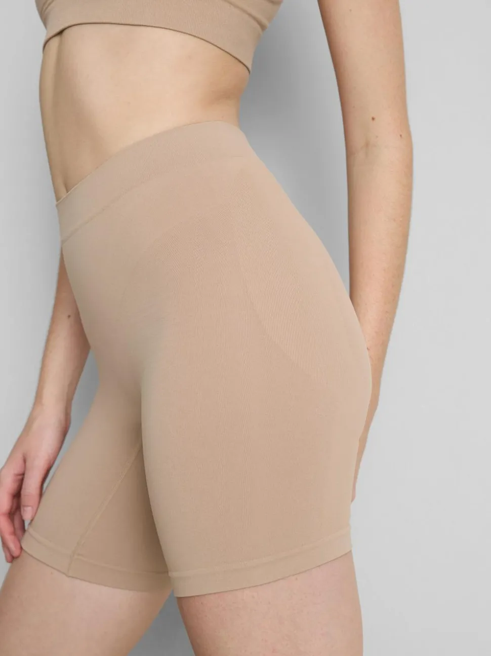 Nahtlose Po-Lift-Shorts