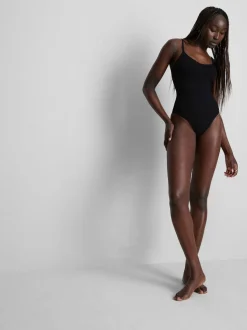 Nahtloser Shapewear-Body mit Tanga
