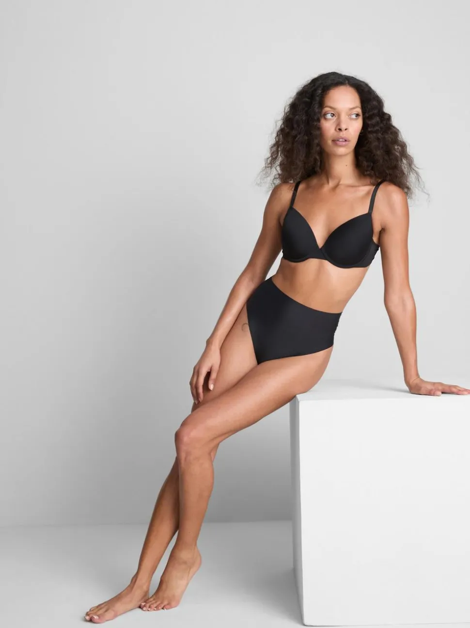 Nahtlose Shapewear-Tangas, 2er-Pack