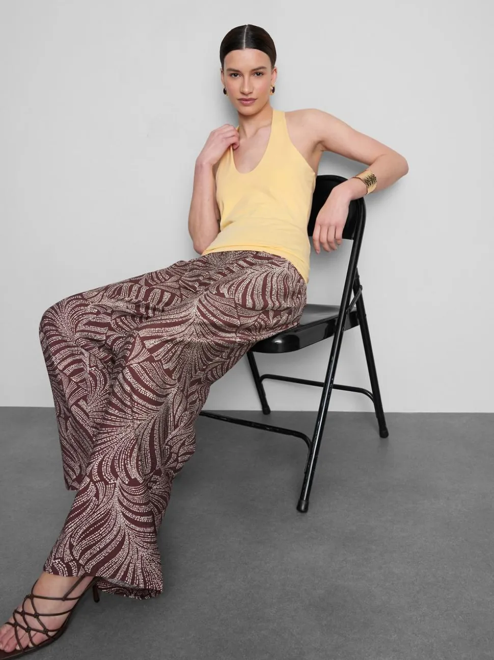 Neckholder-Top mit hohem Baumwollanteil