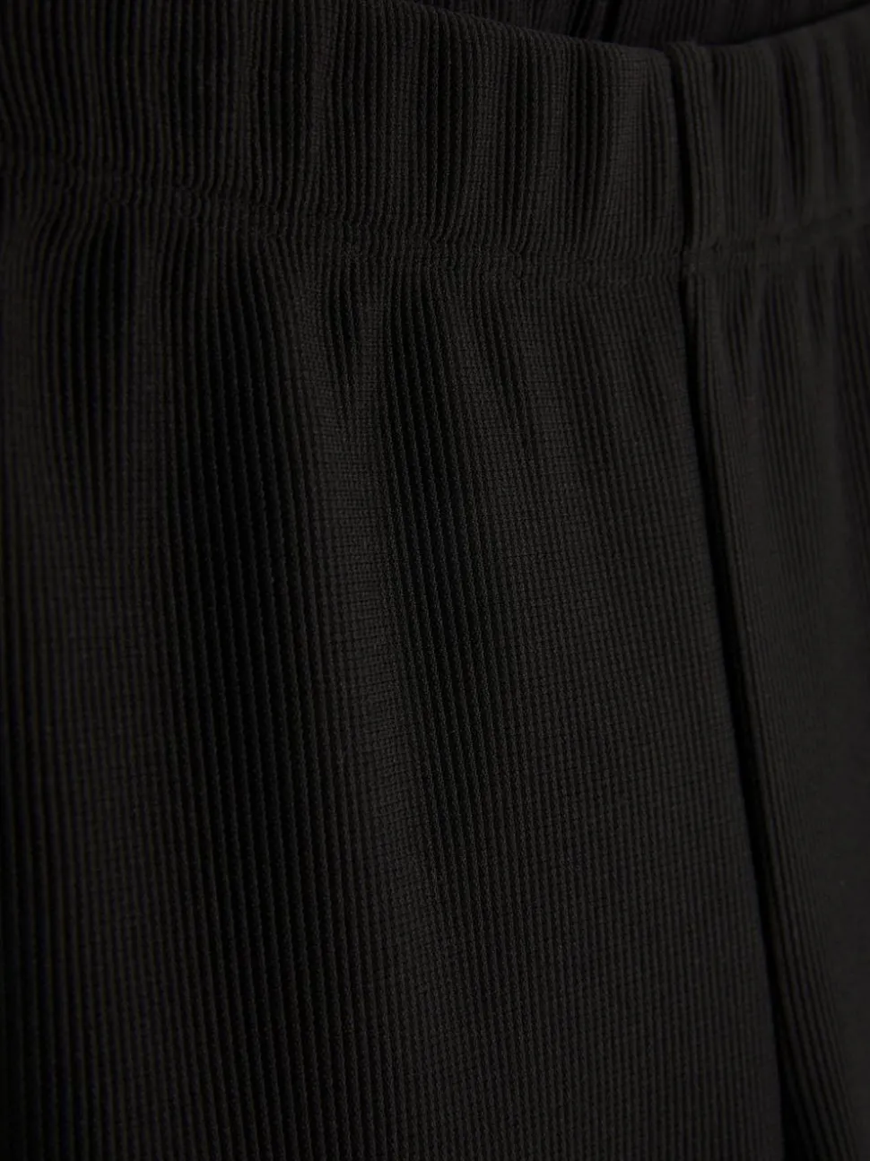 Ottoman-Leggings mit ausgestelltem Bein