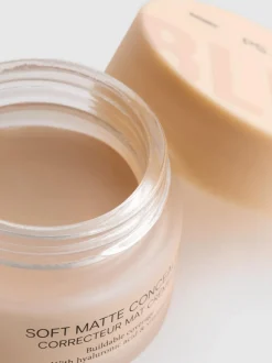 PS... Blur Concealer