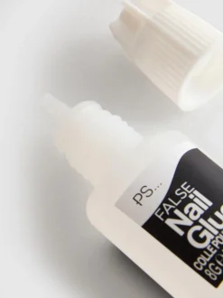 PS... Nagelkleber für Kunstnägel