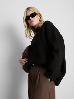 Pullover aus Wollgemisch mit Rundhalsausschnitt im Oversized-Look