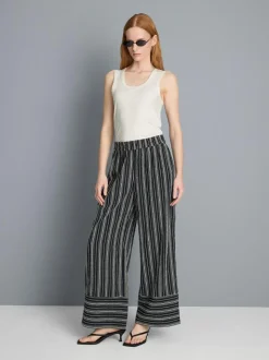 Racerback-Tanktop mit U-Ausschnitt