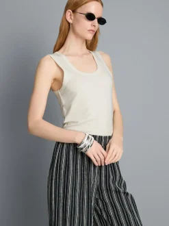 Racerback-Tanktop mit U-Ausschnitt