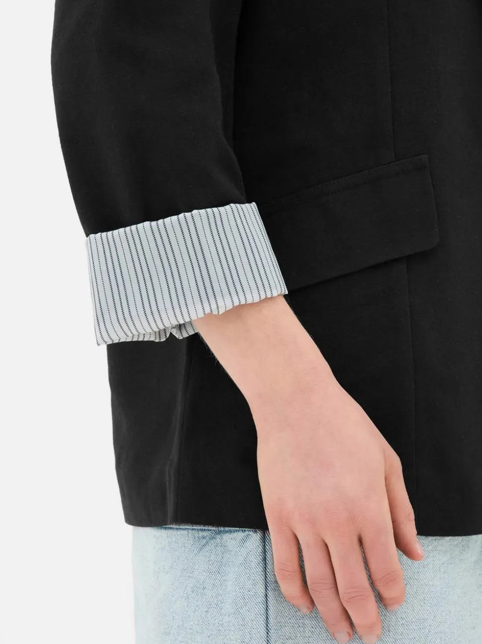Relaxed-Fit-Blazer