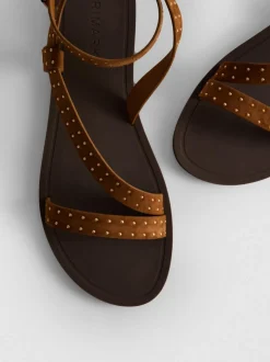 Riemchensandalen mit Nieten