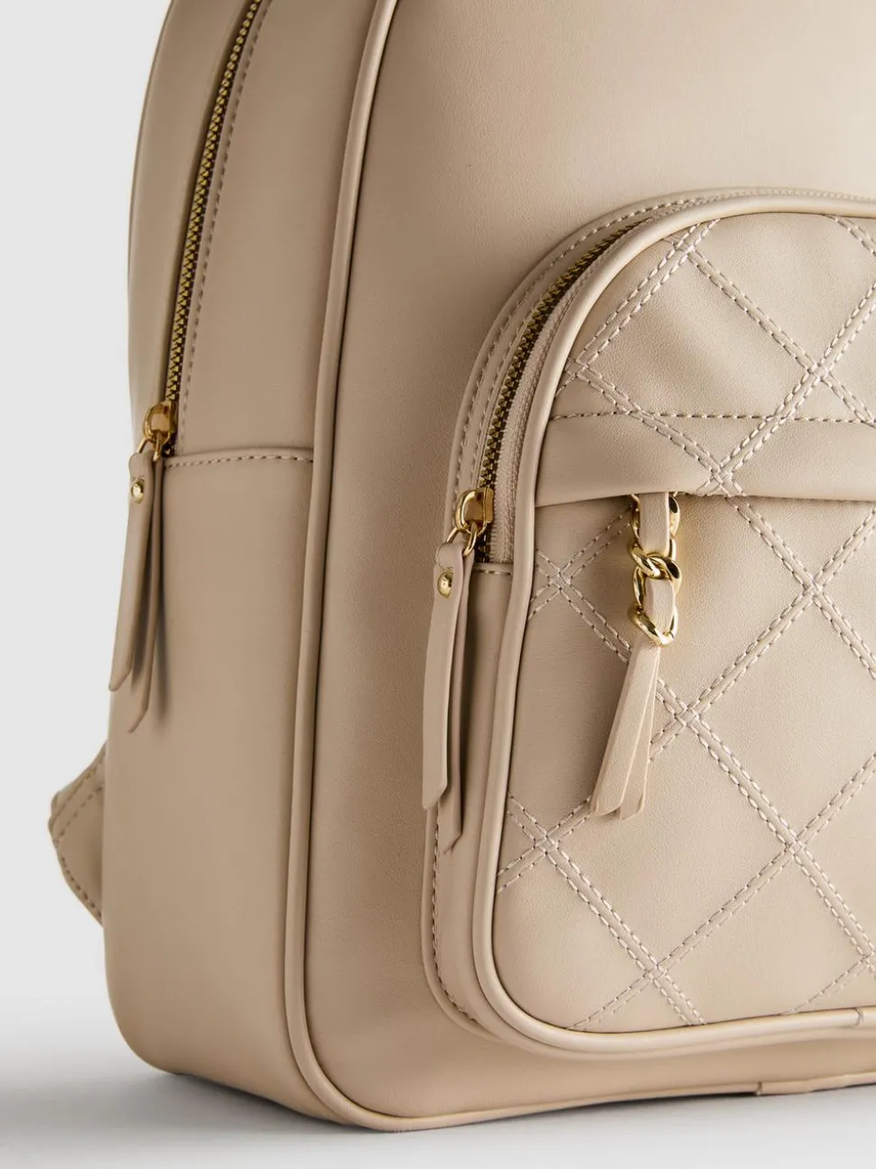 Rucksack mit Rautensteppung