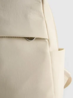 Rucksack mit Reißverschlussfach