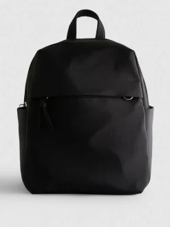 Rucksack mit Reißverschlussfach