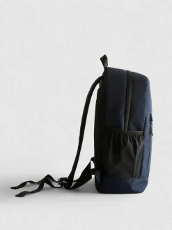 Rucksack mit Reißverschlussfach