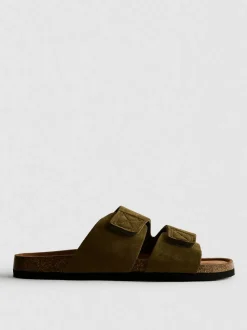 Sandalen mit dicker Sohle und zwei Riemchen