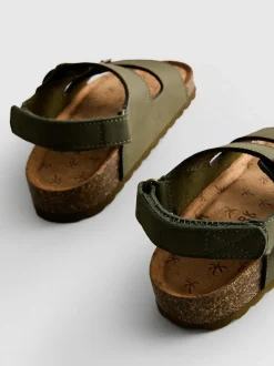 Sandalen mit doppeltem Schnallenriemen