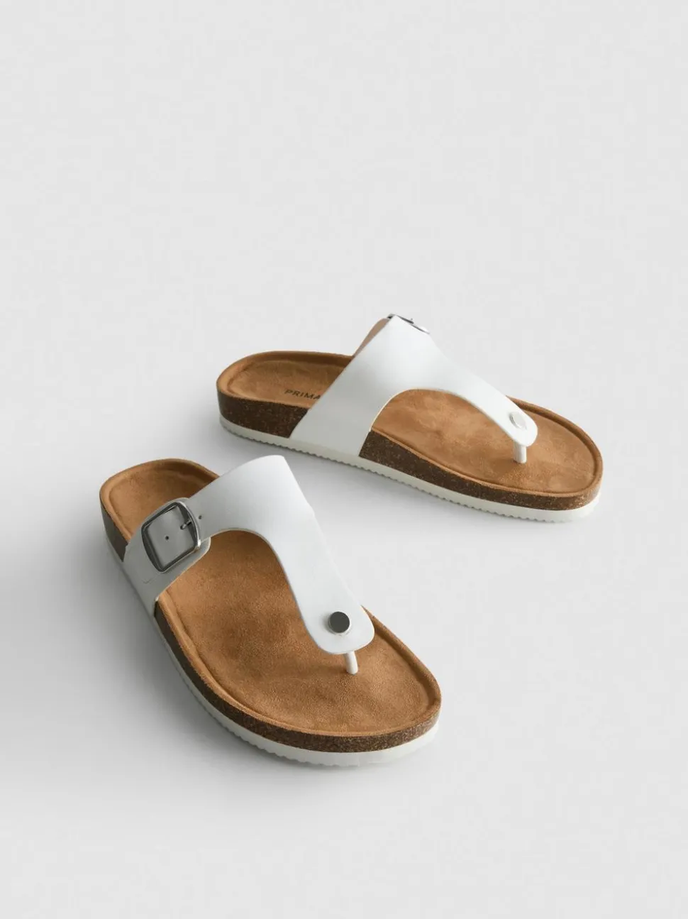 Sandalen mit Schnalle und T-Steg