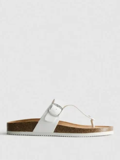 Sandalen mit Schnalle und T-Steg