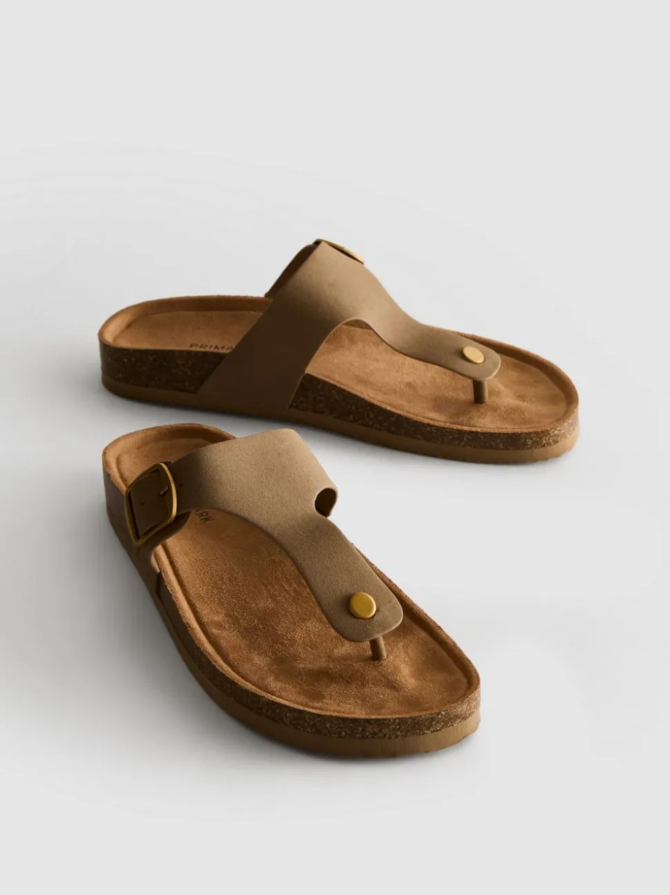 Sandalen mit Schnalle und T-Steg