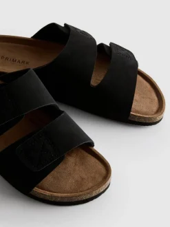 Sandalen mit zwei Riemen