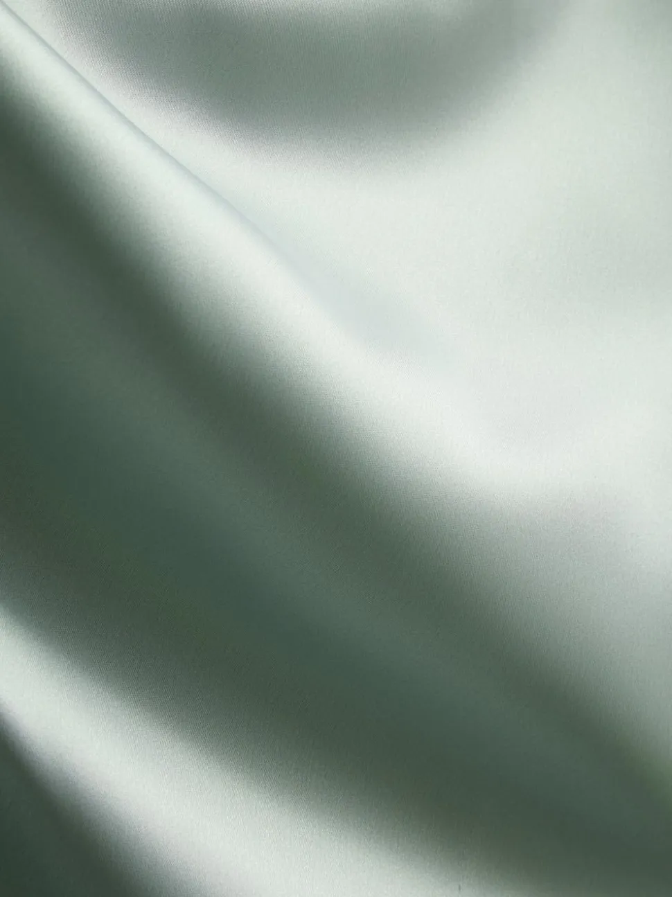 Satin-Bluse mit Wasserfallausschnitt