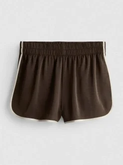 Satin-Laufshorts mit Paspelierung